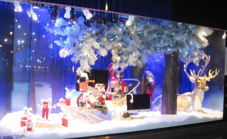 The deer is in the guard for all these gifts from the Christmas window display, made by the Santa’s helpmates.